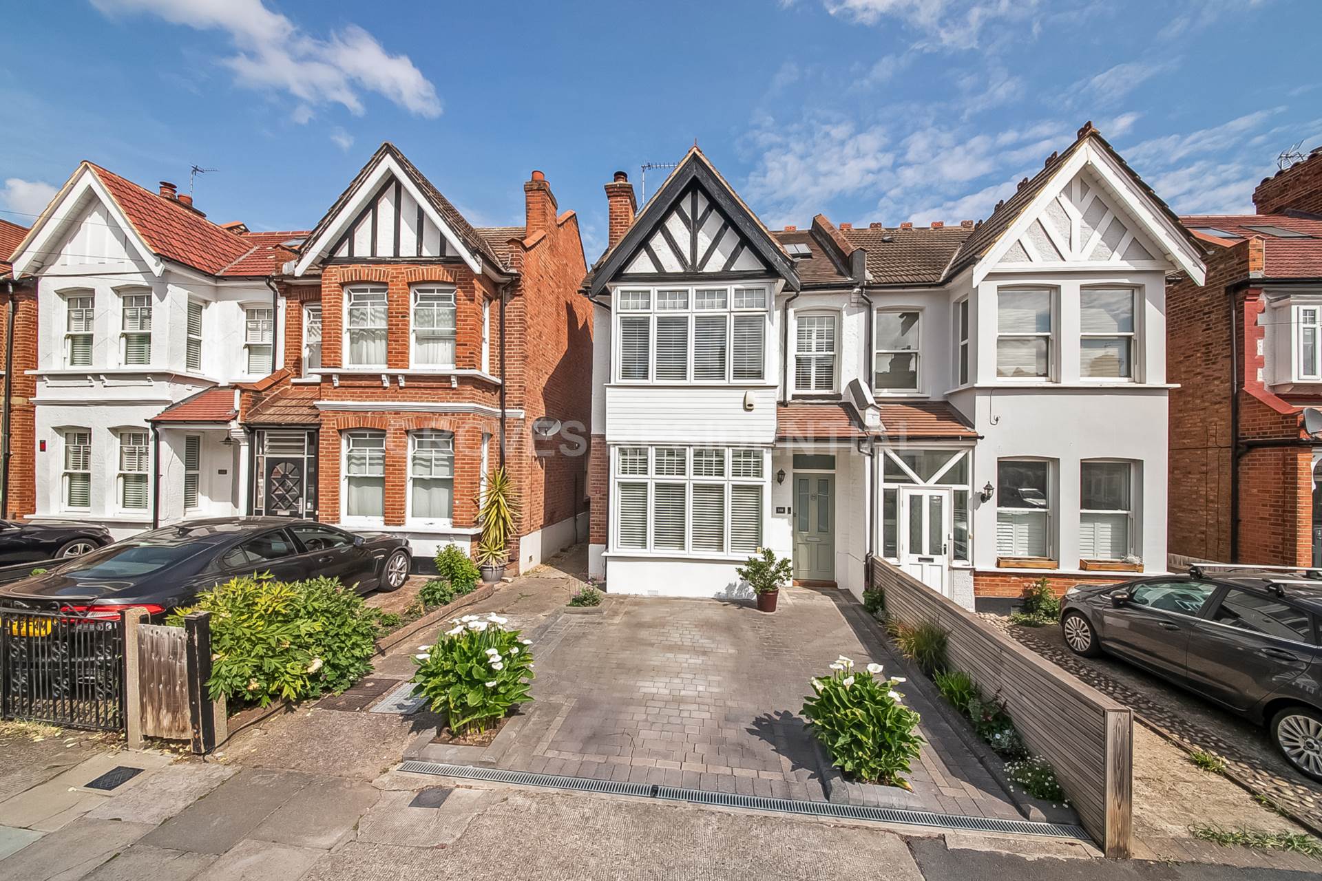 Dukes Avenue, New Malden, Image 1