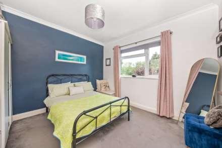 Dukes Avenue, New Malden, Image 14