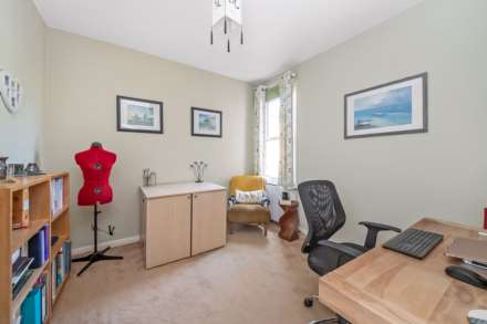 Dukes Avenue, New Malden, Image 15