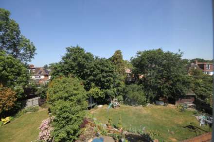 Burberry Close, New Malden, Image 8