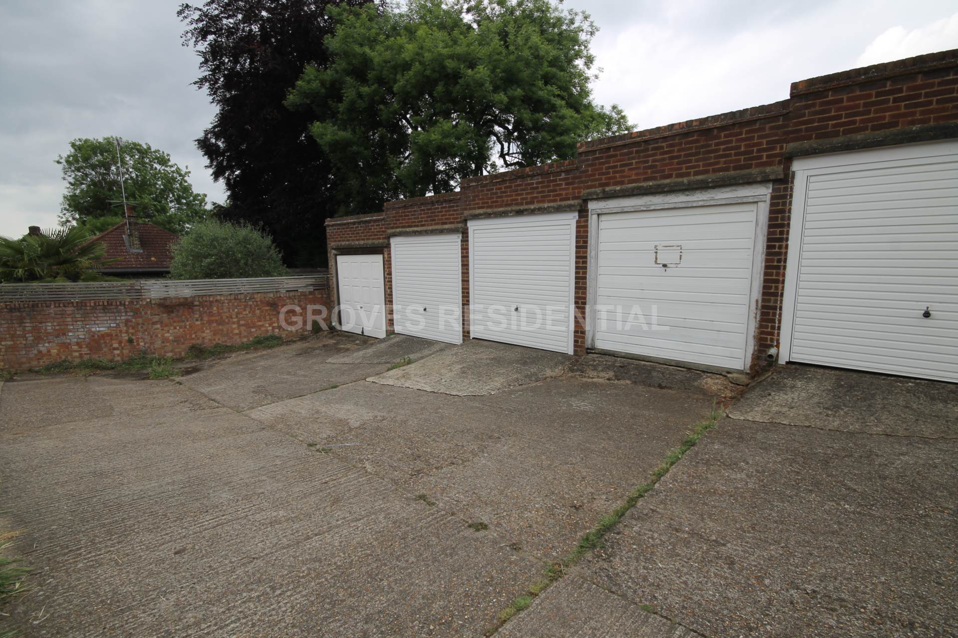 Kelvedon Close, Kingston Upon Thames, Image 3