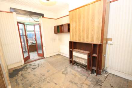 Kings Avenue, New Malden, Image 4