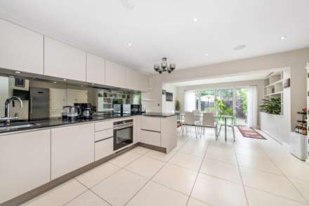 Elm Road, Kingston Upon Thames, Image 2