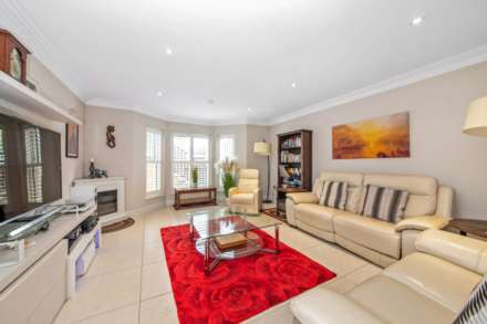 Elm Road, Kingston Upon Thames, Image 6