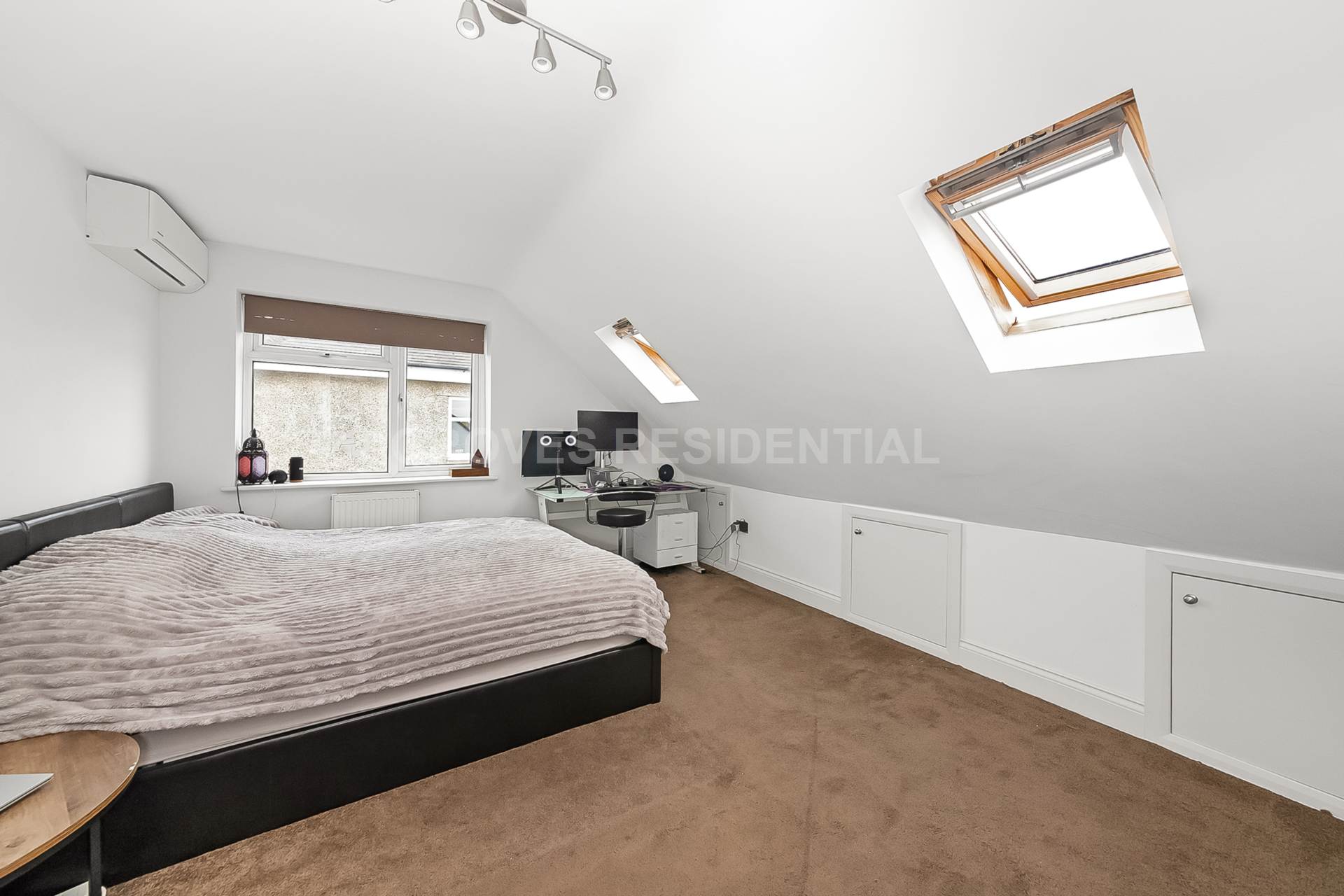 Buxton Drive, New Malden, Image 13