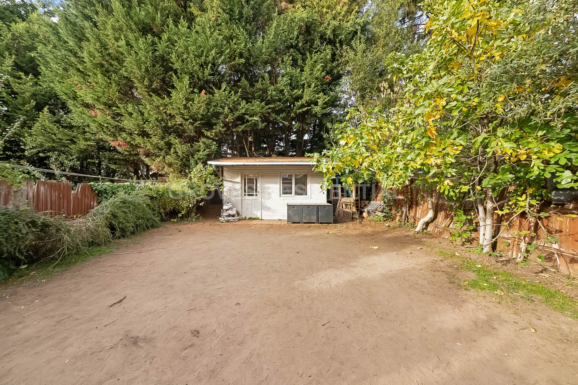 Buxton Drive, New Malden, Image 16