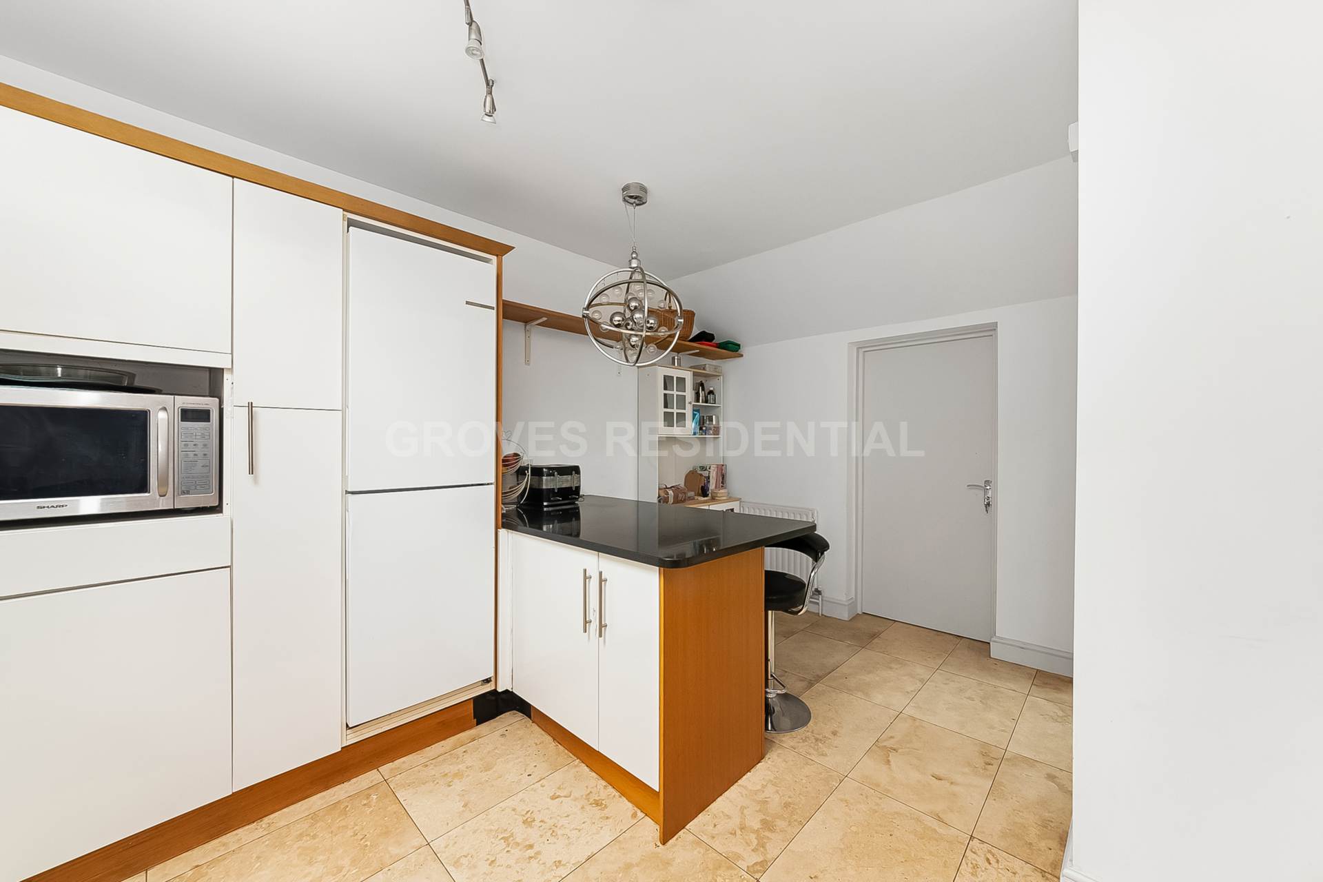 Buxton Drive, New Malden, Image 5