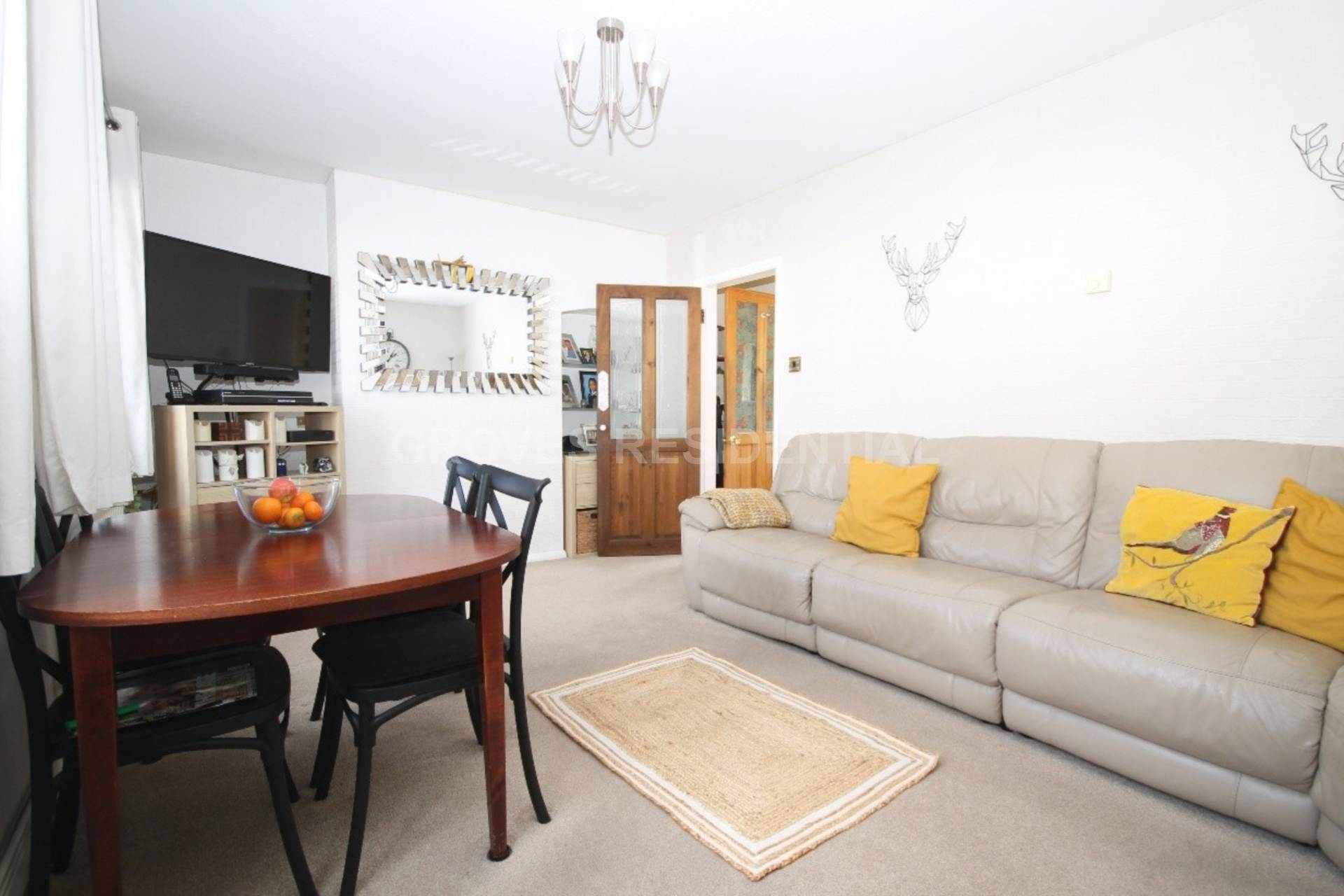 The Crescent, New Malden, Image 2