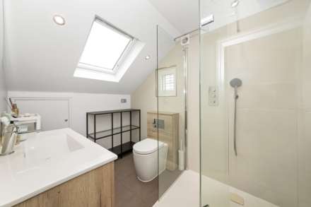 Darley Drive, New Malden, Image 12