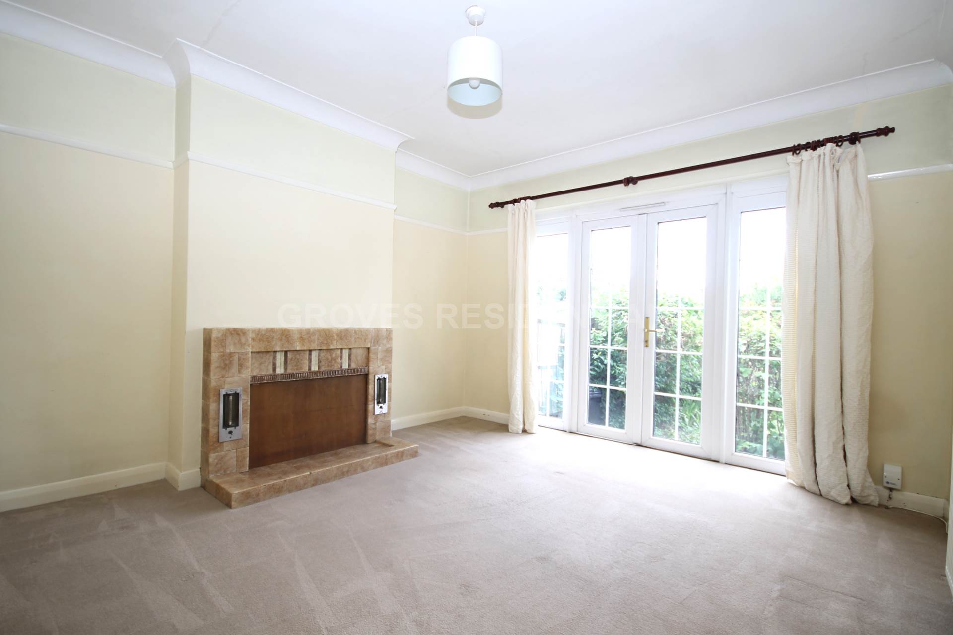 Leyfield, Worcester Park, Image 5