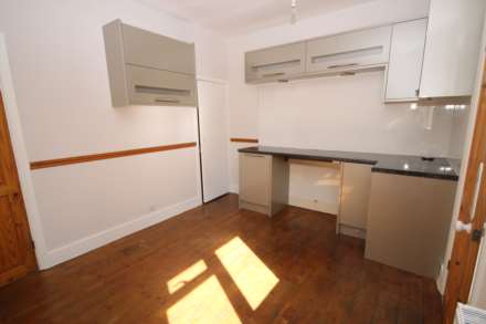 Elm Road, Kingston Upon Thames, Image 5