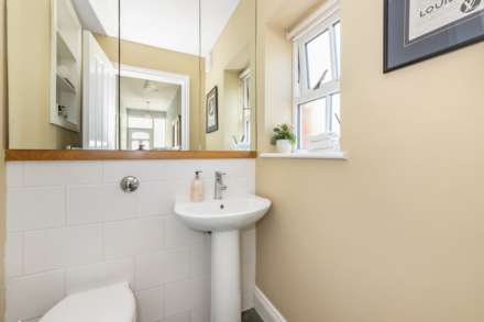 Poplar Grove, New Malden, Image 10