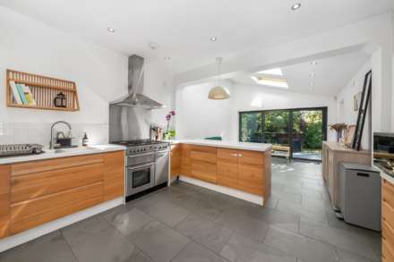 Poplar Grove, New Malden, Image 4