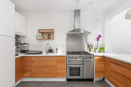 Poplar Grove, New Malden, Image 5