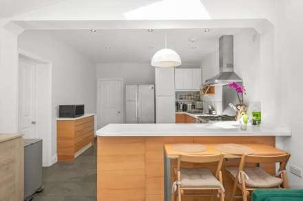Poplar Grove, New Malden, Image 6