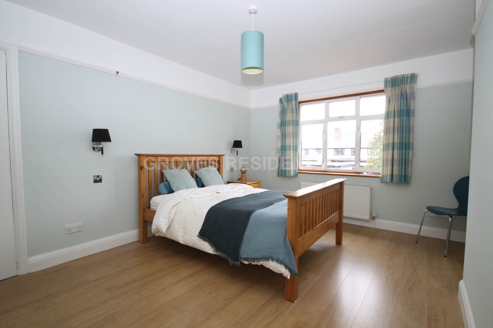 Mayfair Avenue, Worcester Park, Image 12