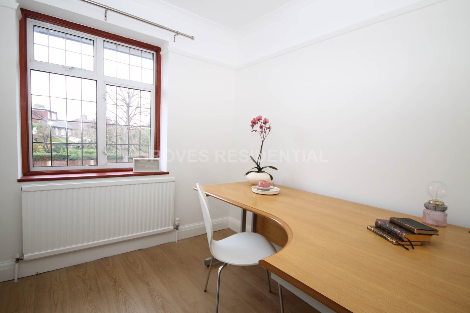 Mayfair Avenue, Worcester Park, Image 15