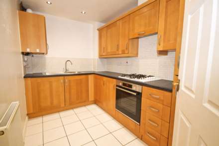 Dukes Avenue, New Malden, Image 4
