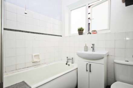 Nelson Road, New Malden, Image 7