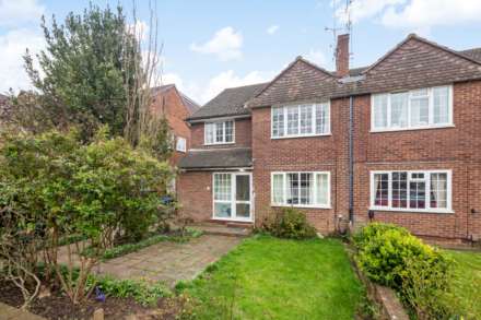 Kelvedon Close, Kingston Upon Thames, Image 1