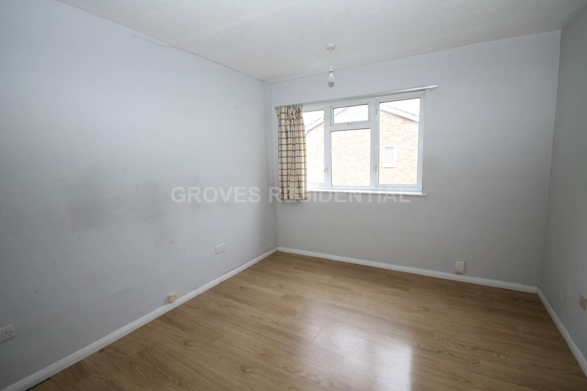 Newborough Green, New Malden, Image 8