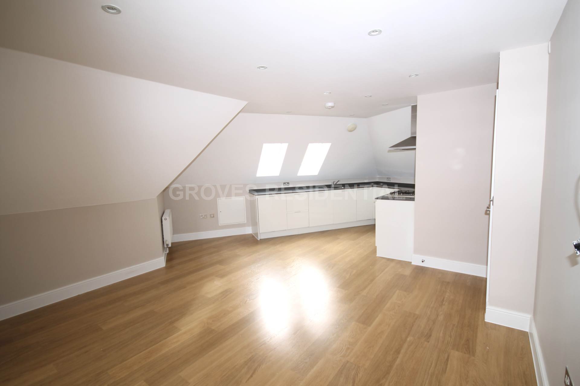 Kingston Road, New Malden, Image 5