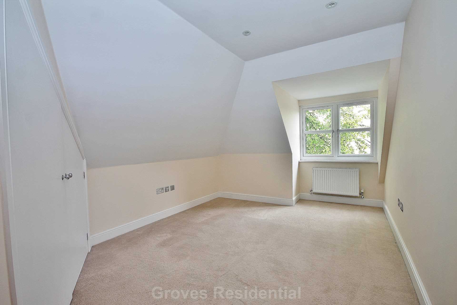 Kingston Road, New Malden, Image 8