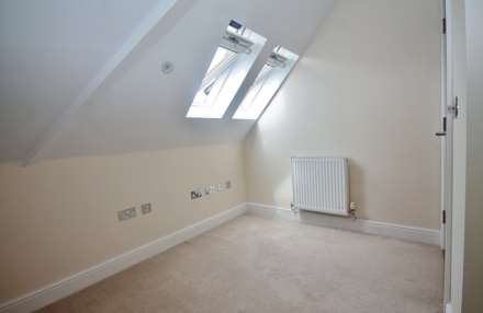 Kingston Road, New Malden, Image 10