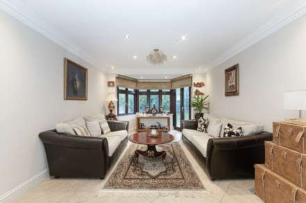 Beechcroft Avenue, New Malden, Image 4