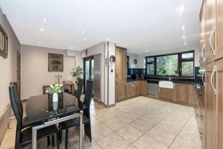 Beechcroft Avenue, New Malden, Image 5