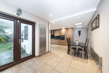 Beechcroft Avenue, New Malden, Image 6
