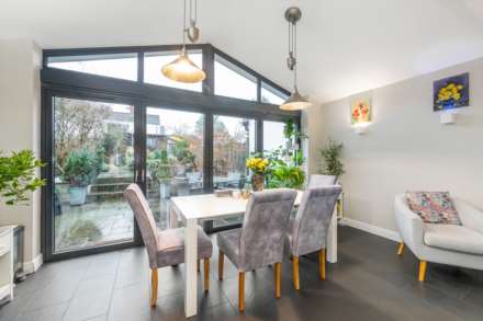 Cambridge Road, New Malden, Image 3