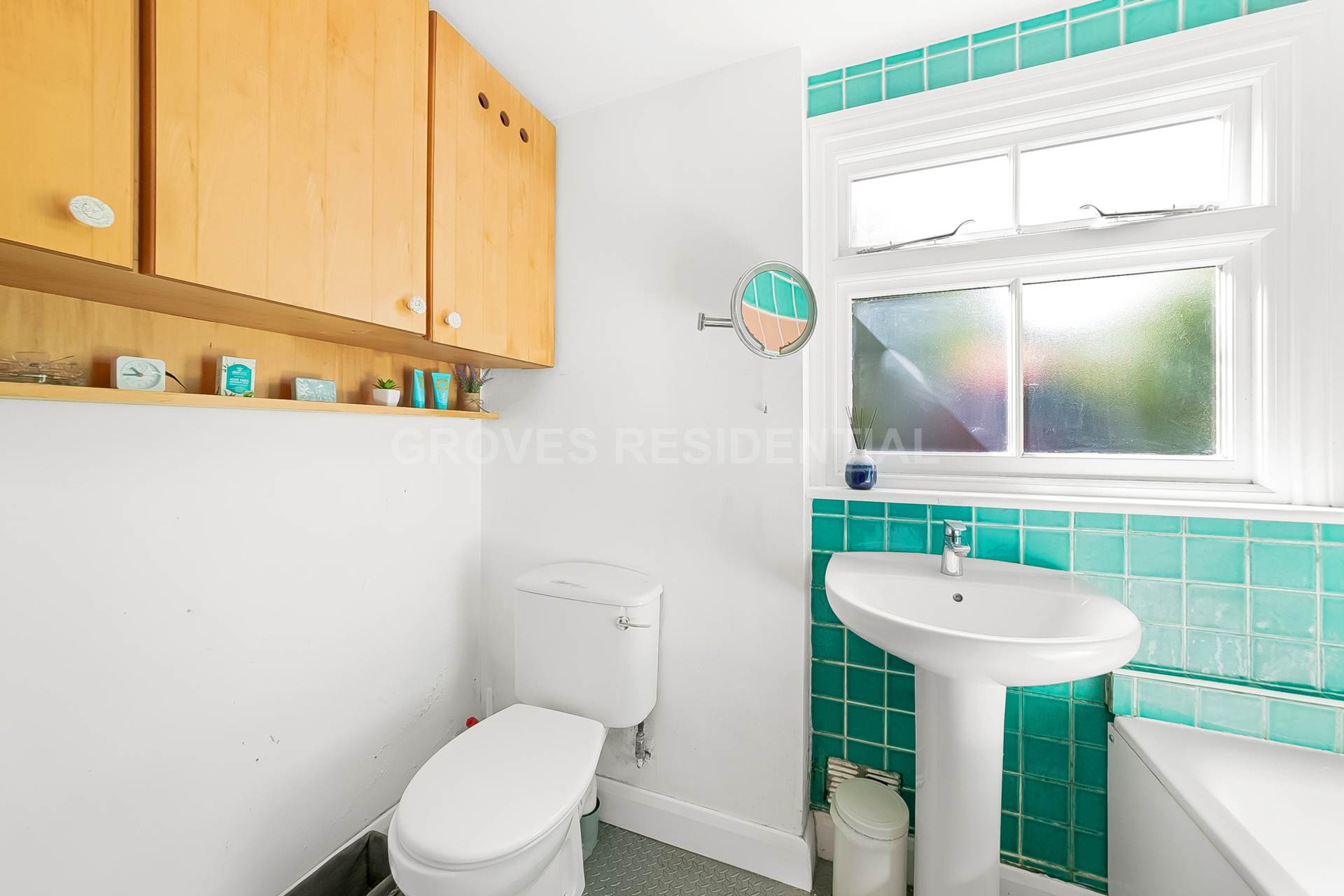 Chestnut Grove, New Malden, Image 10