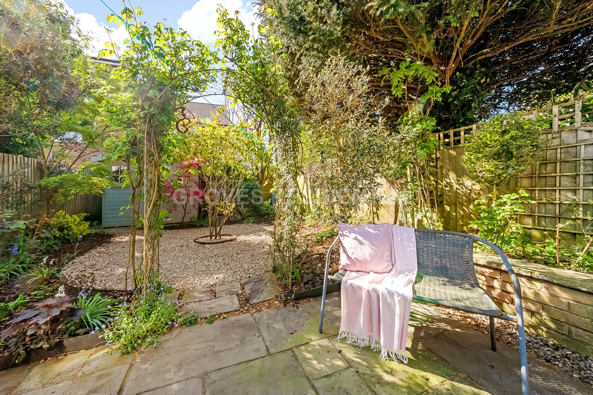 Chestnut Grove, New Malden, Image 11