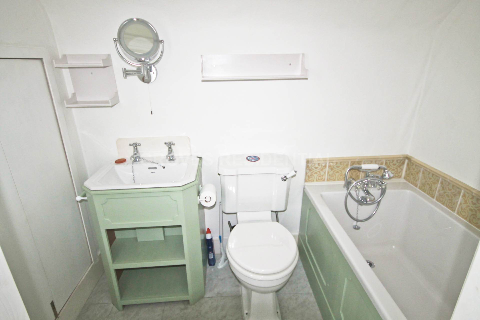 Thetford Road, New Malden, Image 20