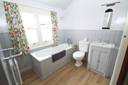 Thetford Road, New Malden, Image 16