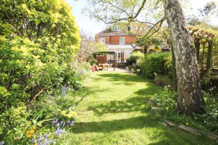 Thetford Road, New Malden, Image 25