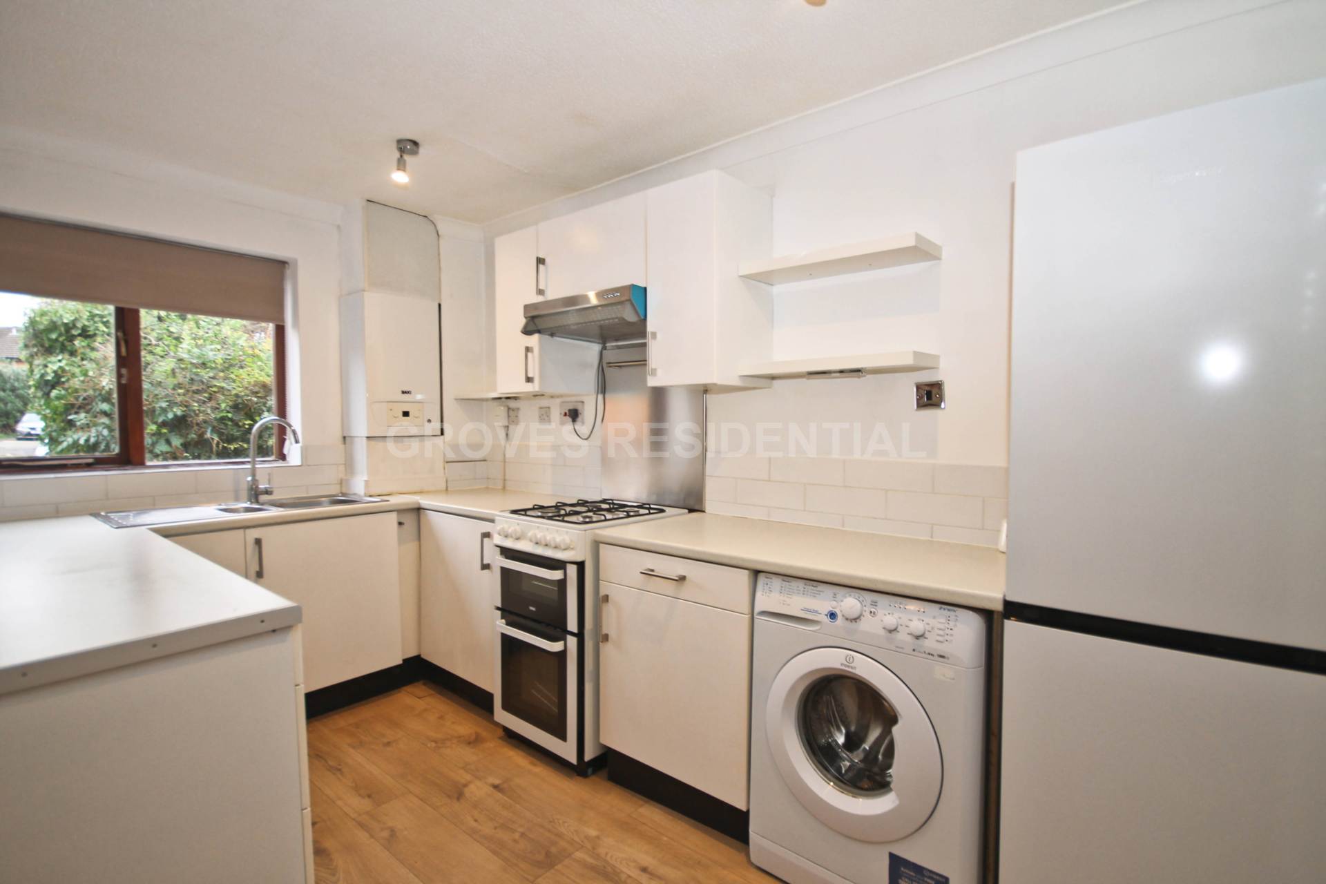 Virginia Close, New Malden, Image 4