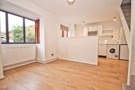 Virginia Close, New Malden, Image 2