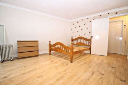 Property For Rent Burlington Road, New Malden