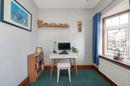 Malden Hill Gardens, New Malden, Image 12