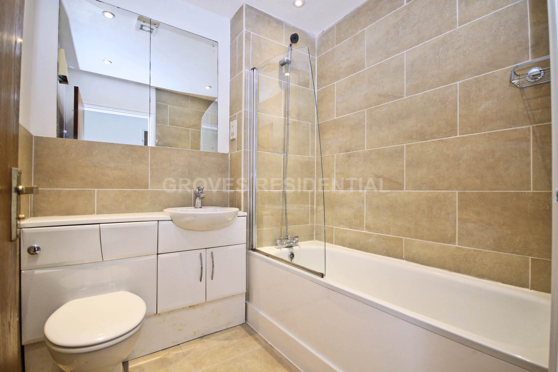 Holmwood Court, New Malden, Image 5