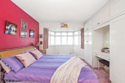 Beechcroft Avenue, New Malden, Image 10