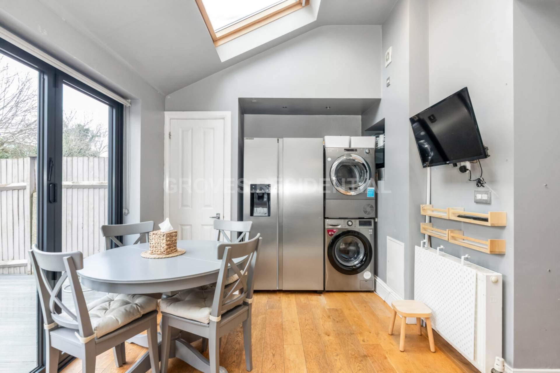 Phyllis Avenue, Motspur Park, Image 5