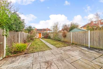 Myrtle Grove, New Malden, Image 9