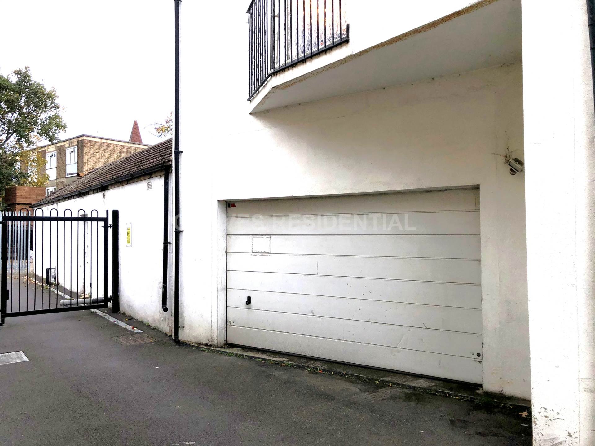 Cheam Common Road, Worcester Park, Image 9