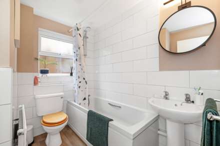 Lime Villas,    Lime Grove, New Malden, Image 12