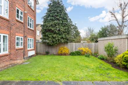 Lime Villas,    Lime Grove, New Malden, Image 7