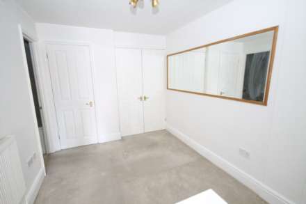 Coombe Road, New Malden, Image 5