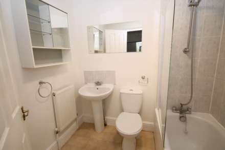 Coombe Road, New Malden, Image 6